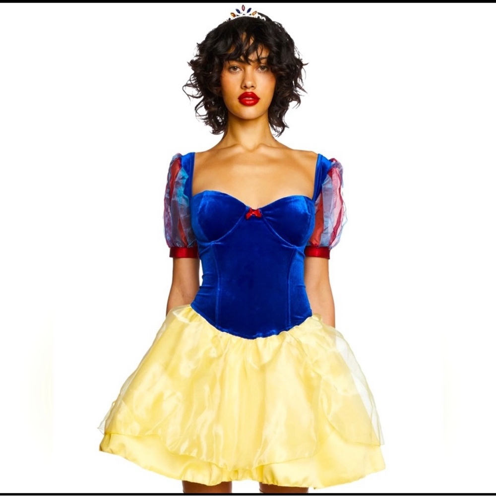 Sexy Snow White Halloween Bundle - for shawna Leigh